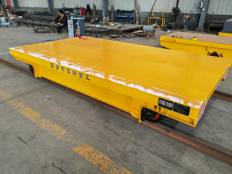 Giải pháp vận tải công nghiệp Low Voltage Rail Transfer Trolley