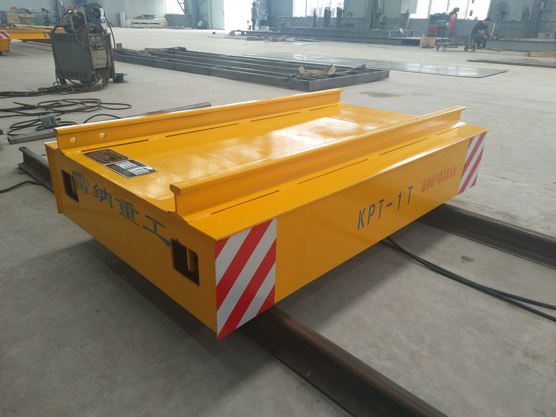 Cable Reel Powered Warehouse Flat Car trên đường sắt với điều khiển từ xa