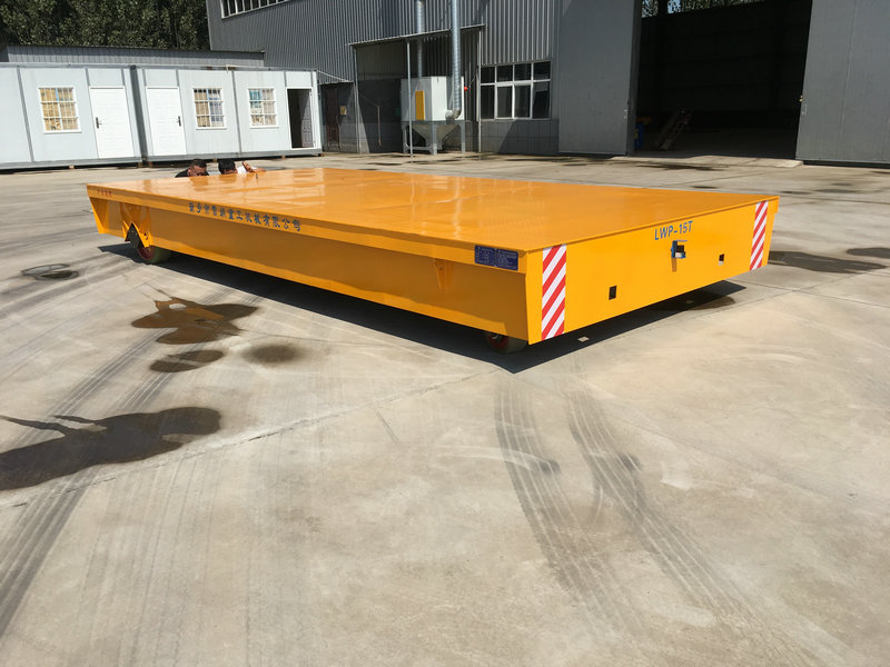15 tấn xe xử lý vật liệu công nghiệp