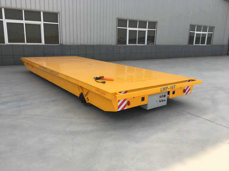 15 tấn xe tải chuyển nhượng pin