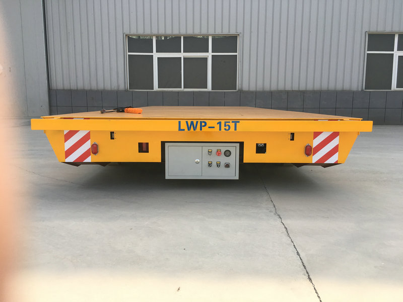 15 tấn xe tải chuyển nhượng pin