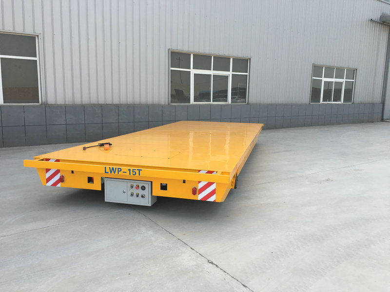 15 tấn xe tải chuyển nhượng pin