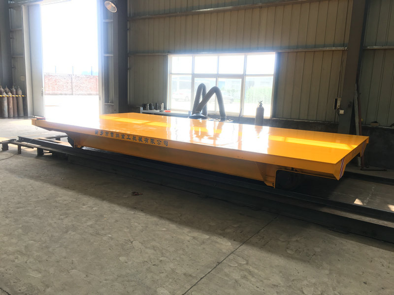 Xe tải vận chuyển công nghiệp 30 tấn