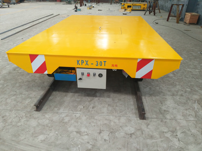 Xe vận chuyển 30 tấn