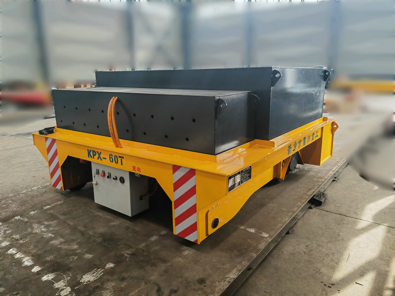 Xe tải vận chuyển đường sắt điện 60 tấn