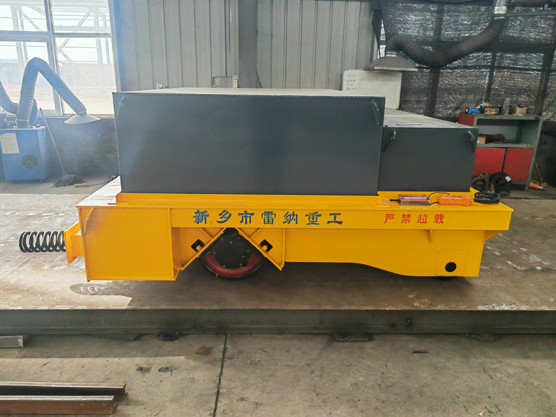 Xe tải vận chuyển đường sắt điện 60 tấn
