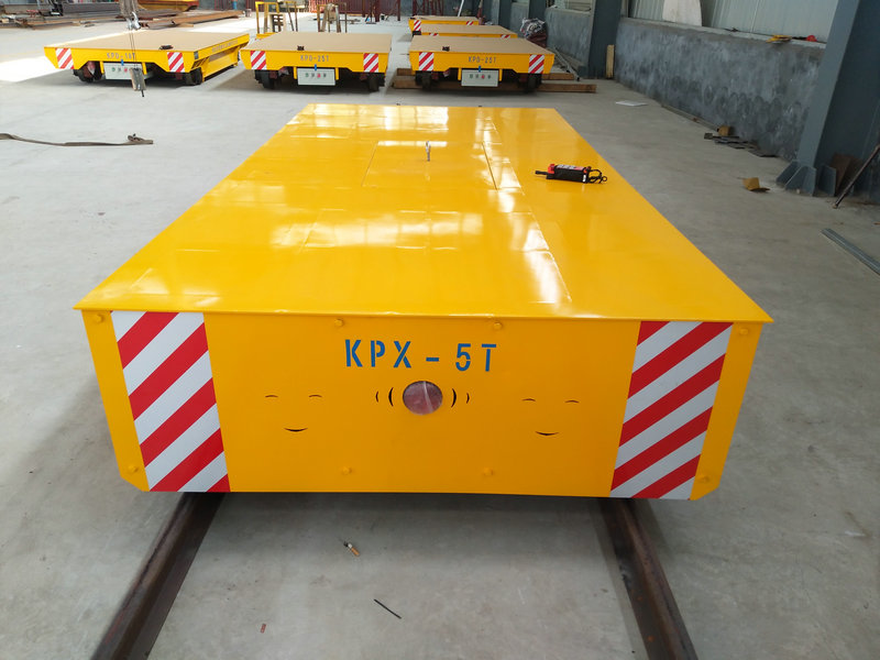 5 Tons Battery Rail Material Transfer Traktor Xe tải