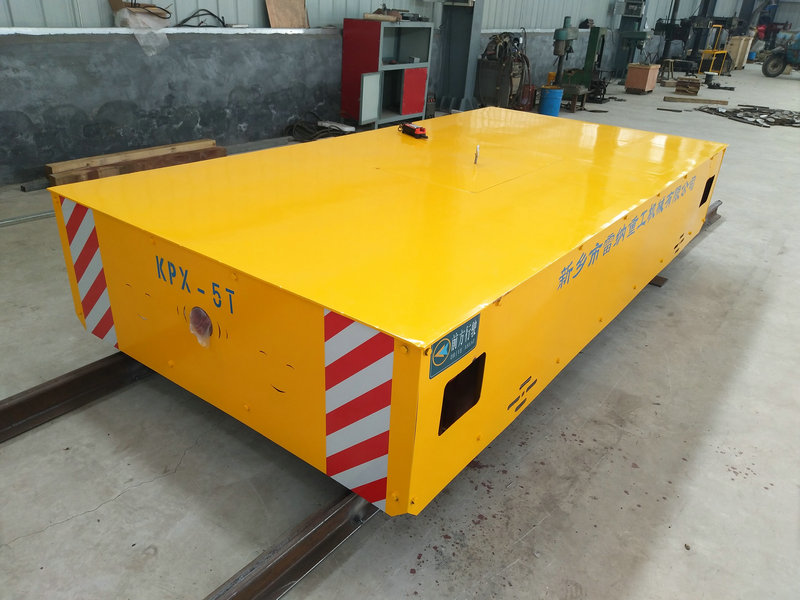 5 Tons Battery Rail Material Transfer Traktor Xe tải
