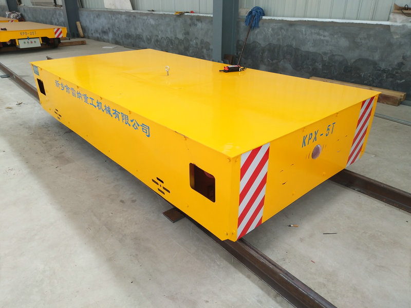 5 Tons Battery Rail Material Transfer Traktor Xe tải