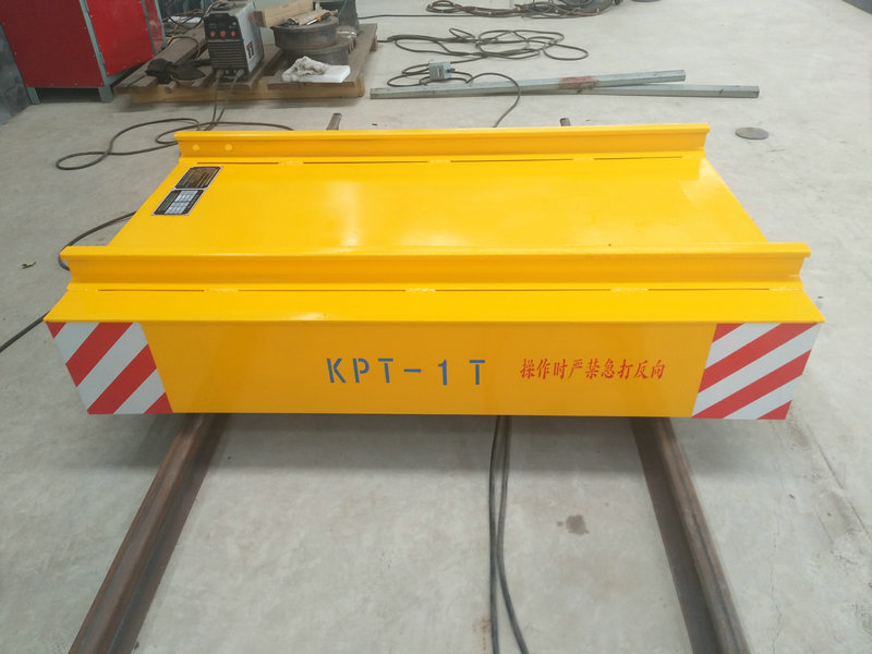 Cable Reel Powered Warehouse Flat Car trên đường sắt với điều khiển từ xa